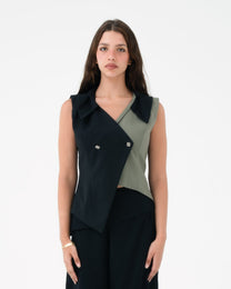 Sleeveless Hooded Vest