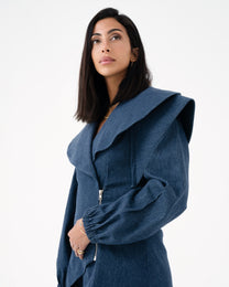 Detach-Sleeved Cape